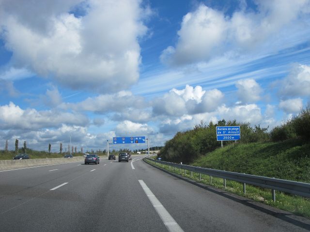 L'autoroute A10, l'un des axes à éviter selon Bison Futé pour le week-end de la Toussaint (photo d'archives) L'autoroute A10, l'un des axes à éviter selon Bison Futé pour le week-end de la Toussaint (photo d'archives)
