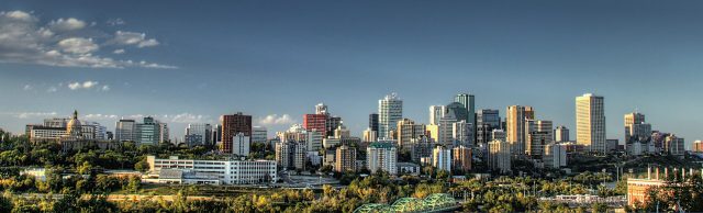 Le centre-ville d'Edmonton, dans l'Alberta, ville où le studio BioWare a été fondé en 1995