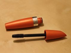 Calendrier de l’Avent Benefit 2026 : 169 € chez Sephora, cinq mascaras, le contenu complet Un mascara et sa brosse