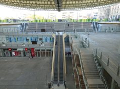 Couvre-feu des mineurs à Paris jusqu’à lundi : horaires, secteurs, ce qui est interdit La Canopée du Forum des Halles, à Châtelet-Les Halles, l'un des secteurs parisiens visés par l'arrêté du préfet de police (photo d'archives)