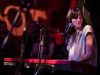 Charlotte Cardin en concert en France en 2027 : 5 dates, places dès 45,50 € La chanteuse québécoise Charlotte Cardin sur scène en 2017