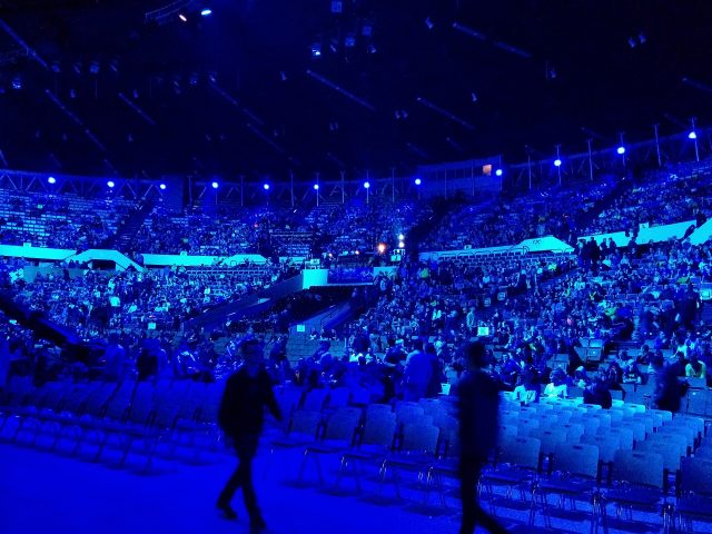 Le public d’un grand tournoi d’esport dans une salle comble (photo d’illustration) Le public d’un grand tournoi d’esport dans une salle comble (photo d’illustration)