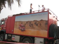 Dakar 2027 au Portugal et au Maroc : dates, parcours et 12 étapes Camion d'assistance d'une équipe hongroise sur le rallye Dakar