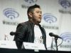 Mort d’Eric Bauza : la voix de Bugs Bunny et Daffy Duck est décédée à 46 ans d’une maladie cardiovasculaire Le comédien de doublage Eric Bauza lors d’une conférence à la WonderCon (photo d’archives)