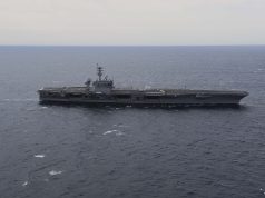 Iran : « Pourrait-il y avoir une frappe ce week-end ? Absolument », l’envoyé de Trump relance la menace, le président dit ne rien savoir Le porte-avions américain USS Theodore Roosevelt en mer (photo d’archives)