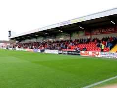 Arsenal éliminé par Fleetwood, club de D4, aux tirs au but en League Cup Une tribune du Highbury Stadium, le stade de Fleetwood Town