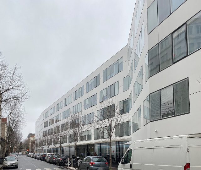 Enseigne de l'Insee, l'institut qui publie la première estimation de la croissance du PIB Enseigne de l'Insee, l'institut qui publie la première estimation de la croissance du PIB
