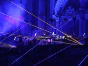 Jean-Michel Jarre à La Seine Musicale en 2027 : dates, prix des billets, ventes Jean-Michel Jarre en concert, jeux de lumières sur scène (photo d’illustration)