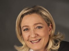 Discours de Marine Le Pen à Orléans : gouvernement « d’union nationale » avec Bardella, « Renaissance », retraites à 64 ans maximum… ce qu’il faut retenir Portrait de Marine Le Pen, candidate du Rassemblement national à l’élection présidentielle (photo d’archives)