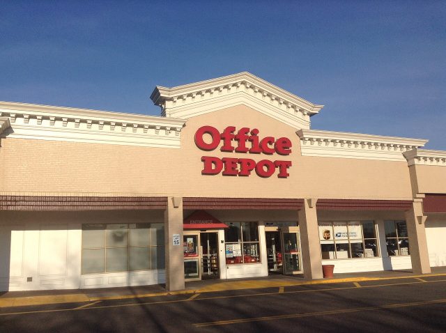 Façade d’un magasin de l’enseigne Office Depot, aux États-Unis (photo d’archives) Façade d’un magasin de l’enseigne Office Depot, aux États-Unis (photo d’archives)