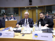 Sommet de l’UE : Bruxelles fait bloc derrière Zelensky et refuse d’alléger les sanctions contre la Russie António Costa, président du Conseil européen, avec Volodymyr Zelensky à Bruxelles