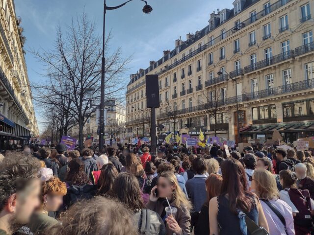 Cortège de manifestants au départ de la place de la République, à Paris (photo d'illustration)