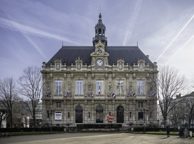 L'hôtel de ville d'Ivry-sur-Seine, dans le Val-de-Marne L'hôtel de ville d'Ivry-sur-Seine, dans le Val-de-Marne