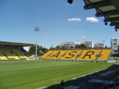 Champions Cup : le match La Rochelle – Lions maintenu ce samedi après la mort du deuxième-ligne sud-africain Hyron Andrews Le stade Marcel-Deflandre, antre du Stade Rochelais à La Rochelle