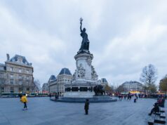 Après les pillages du 17 octobre, commerçants, restaurateurs et grande distribution réclament l’aide de l’État La place de la République, à Paris, où des commerces ont été dégradés en marge de la mobilisation du 17 octobre (photo d'archives)