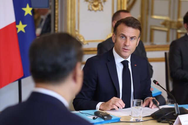 Emmanuel Macron lors d’une réunion au palais de l’Élysée, en mai 2024 (photo d’archives)