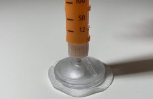 Rétatrutide : le futur anti-obésité d’Eli Lilly, pas encore autorisé, déjà vendu illégalement via des influenceurs Un stylo injecteur de médicament (photo d'illustration)