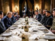 Ukraine : Donald Trump accuse Zelensky de ne pas vouloir la fin de la guerre, Kiev frappé dans la nuit Donald Trump et Volodymyr Zelensky lors de leur rencontre à Mar-a-Lago le 28 décembre 2025 (photo d'archives)
