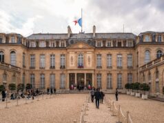 État d’urgence envisagé puis abandonné ? L’hypothèse de Pascal Praud face à ce que l’on sait Façade du palais de l’Élysée, à Paris, siège de la présidence de la République