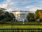 Midterms : à 14 jours du scrutin, Donald Trump, J.D. Vance et Trump Jr. font des violences en France un argument de campagne La Maison-Blanche à Washington (photo d'archives)