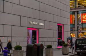 Victoria’s Secret Fashion Show 2026 : à Los Angeles pour la première fois depuis 2007, Kylie Jenner porte le Fantasy Bra à 50 millions de dollars Une boutique Victoria's Secret à New York (photo d'archives)