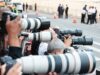 Getty Images en faillite : la famille fondatrice et Koch reprennent 100 % de l’agence, les actionnaires en Bourse repartent les mains vides Des photographes de presse alignés sur la Cinquième Avenue à New York lors du Met Gala 2026