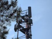 Panne Orange et Sosh : appels, SMS et 4G coupés depuis 11 h 20, l’opérateur ne donne toujours ni cause ni heure de retour Une antenne relais de téléphonie mobile Orange dans le Gard