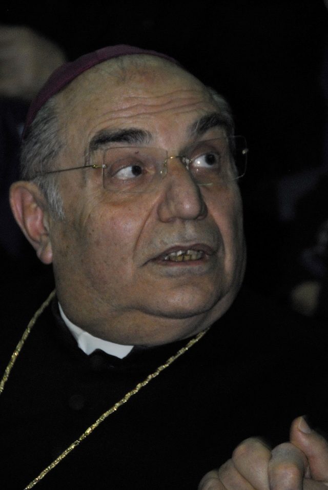 Le cardinal Paolo Romeo lorsqu’il était archevêque de Palerme
