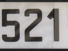 Fuite de 850 000 plaques d’immatriculation : ce que contient le fichier, ce qui n’est pas confirmé et comment repérer une fausse amende Une plaque d’immatriculation française provisoire en WW (photo d’illustration)
