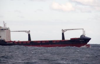 Porte-conteneurs attaqué par des drones en mer Noire : ce qui est confirmé Un porte-conteneurs en mer Noire au large de Constanța, en Roumanie (photo d’illustration)