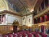Blocage de TikTok, X ou Instagram en une heure : ce que prévoit l’amendement au Sénat L’hémicycle du Sénat, au palais du Luxembourg à Paris