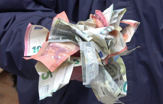 Des billets en euros (photo d’illustration) Des billets en euros (photo d’illustration)