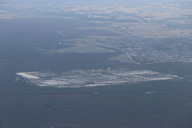 Vue aérienne de l’usine Stellantis de Mulhouse en 2026 Vue aérienne de l’usine Stellantis de Mulhouse en 2026