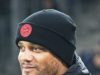 Vincent Kompany hospitalisé après un malaise : l’entraîneur du Bayern Munich est stable mais absent du banc pour plusieurs semaines Vincent Kompany, entraîneur du Bayern Munich, lors d'un match amical à Salzbourg en janvier 2025 (photo d'archives)